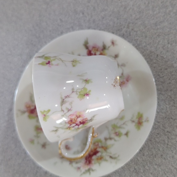 Theodore Havilland Limoges France demitasse cup and saucer floral - Picture 3 of 7